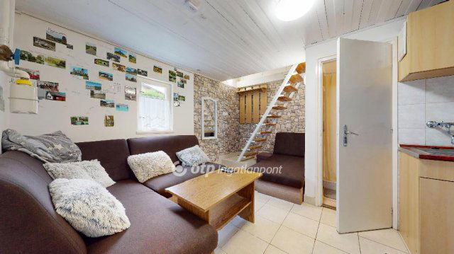 Eladó nyaraló, Tiszalökön 19.9 M Ft, 2 szobás