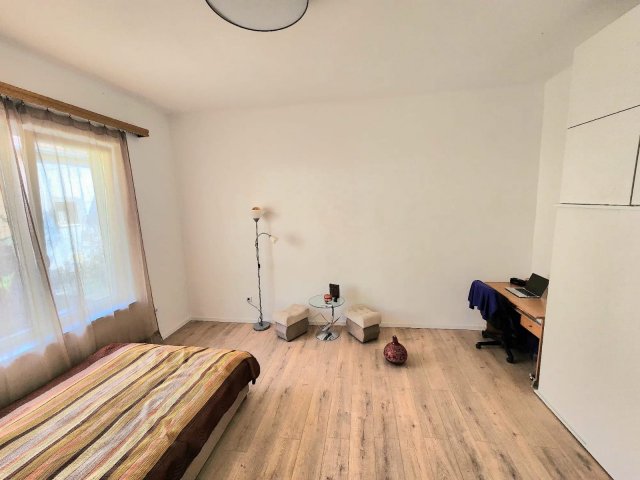 Eladó téglalakás, Budapesten, XV. kerületben, Rákos úton