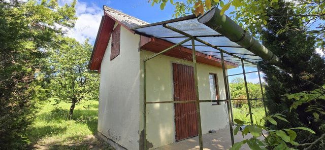 Eladó mezogazdasagi ingatlan, Biatorbágyon 19.9 M Ft, 1 szobás