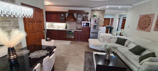 Eladó téglalakás, Nyíregyházán 66.9 M Ft, 3 szobás