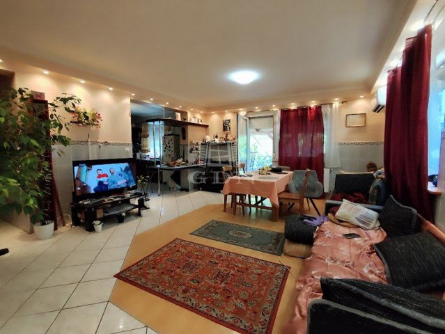 Eladó családi ház, Szigethalmon 94.99 M Ft, 4 szobás