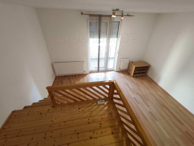 Eladó téglalakás, Veszprémben 50.9 M Ft, 1 szobás