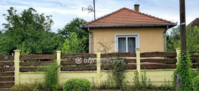 Eladó családi ház, Létavértesen 23.9 M Ft, 1+1 szobás