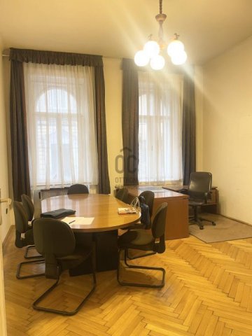 Eladó téglalakás, Budapesten, VI. kerületben 99 M Ft, 3 szobás