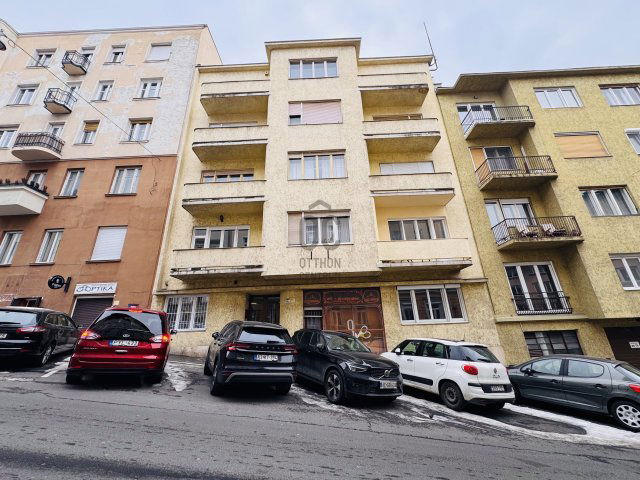 Eladó téglalakás, Budapesten, I. kerületben 118.9 M Ft, 2 szobás