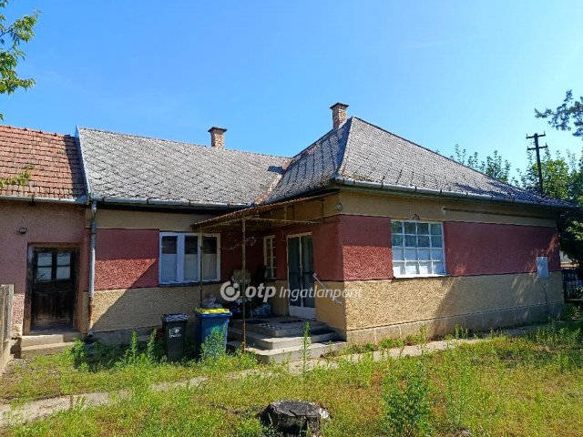 Eladó családi ház, Encsencsen 11.9 M Ft, 3 szobás