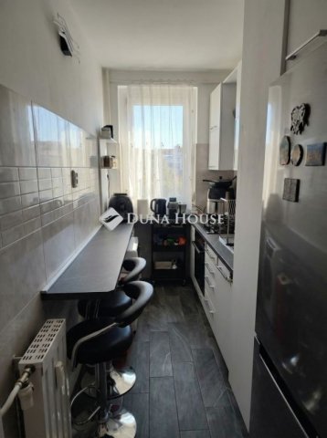 Eladó panellakás, Budapesten, III. kerületben 69.9 M Ft, 2 szobás
