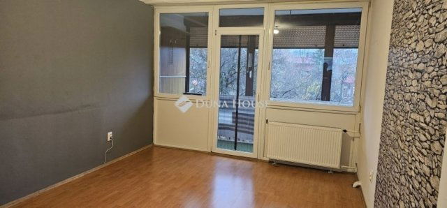 Eladó panellakás, Budapesten, XVI. kerületben 67.1 M Ft, 2 szobás