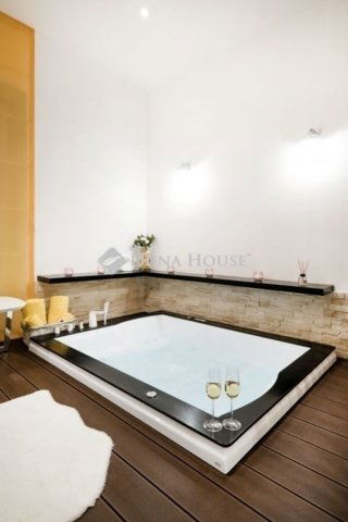 Eladó téglalakás, Budapesten, V. kerületben 117.36 M Ft