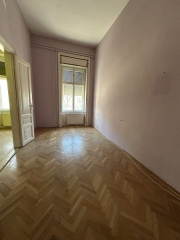 Kiadó üzlethelyiség, Debrecenben 256 E Ft / hó