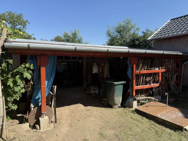 Eladó családi ház, Bánrévén 13.8 M Ft, 3 szobás