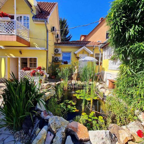 Eladó hotel, Egerben 152 M Ft / költözzbe.hu