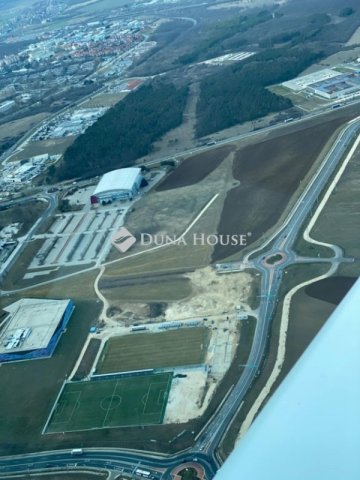 Eladó ipari ingatlan, Veszprémben 1359.54 M Ft