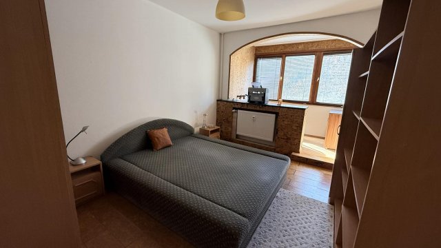 Kiadó panellakás, albérlet, III. kerületben, Boglár utcában