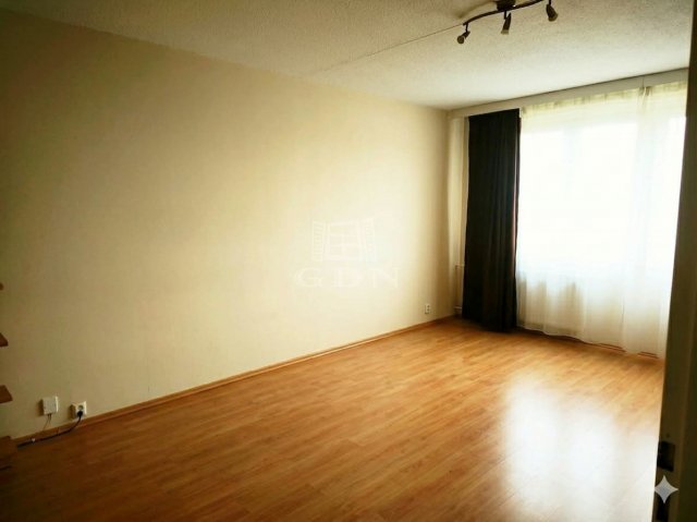 Eladó panellakás, Kecskeméten 49.5 M Ft, 2 szobás