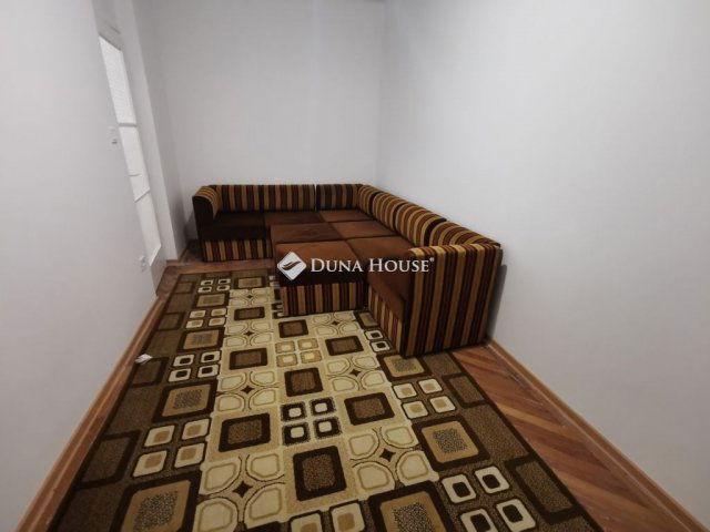 Eladó téglalakás, Tatabányán 37.9 M Ft, 2 szobás