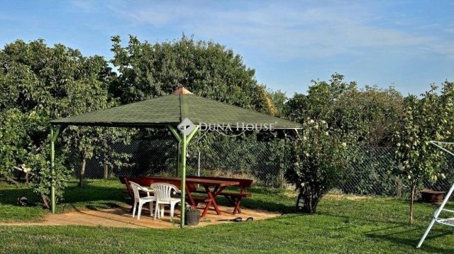 Eladó családi ház, Kővágószőlősön 82.9 M Ft, 4+2 szobás