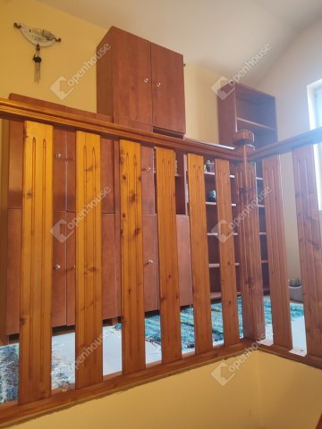 Kiadó családi ház, albérlet, Naszályon 700 E Ft / hó, 5 szobás
