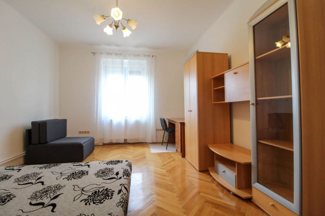 Kiadó téglalakás, albérlet, Debrecenben 180 E Ft / hó, 2 szobás