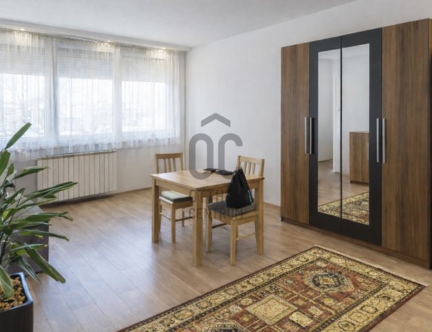 Eladó panellakás, Budapesten, XIV. kerületben 64.9 M Ft, 2 szobás