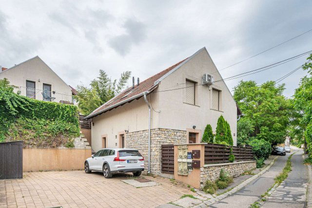 Eladó téglalakás, Budaörsön, Kőhíd utcában 79.9 M Ft
