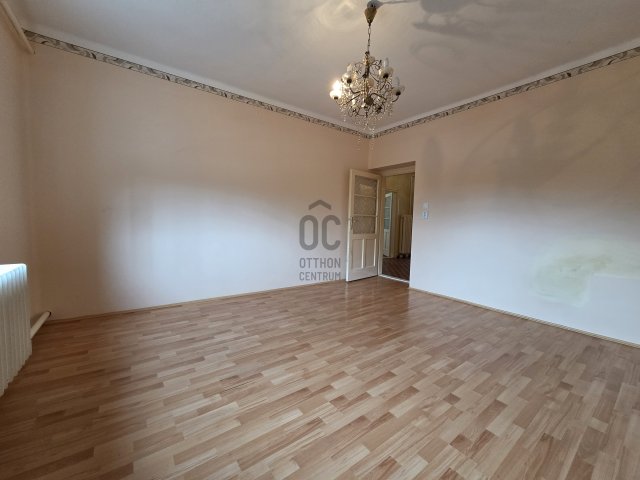 Eladó családi ház, Domoszlón 36.8 M Ft, 4 szobás