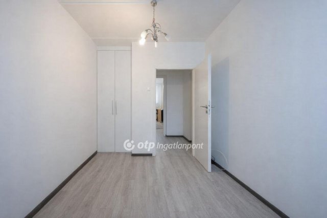 Eladó téglalakás, Budapesten, VIII. kerületben 77.5 M Ft