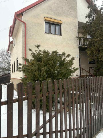 Eladó családi ház, Ócsán 85 M Ft, 9+2 szobás