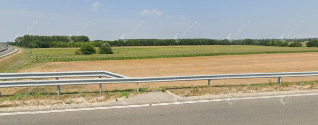 Eladó telek, Péterin 42 M Ft / költözzbe.hu