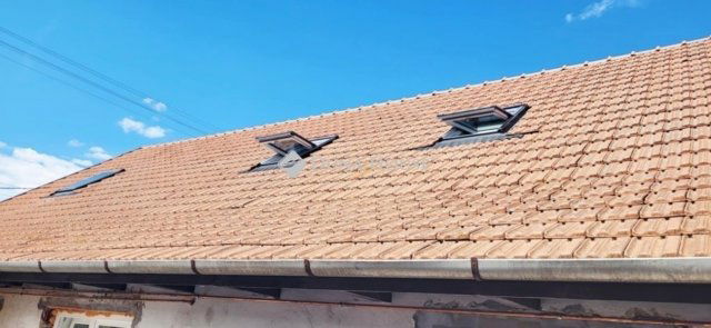 Eladó téglalakás, Hatvanban 50 M Ft, 3 szobás