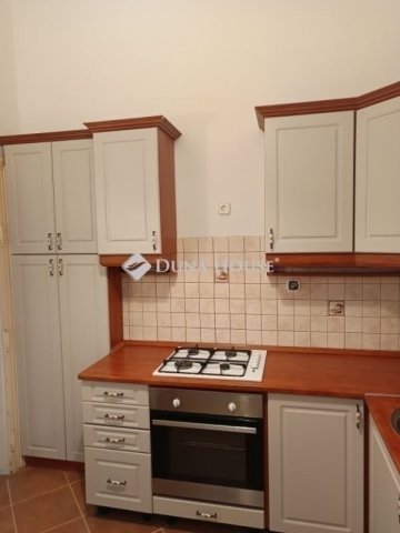 Eladó téglalakás, Budapesten, VII. kerületben 65 M Ft, 2 szobás