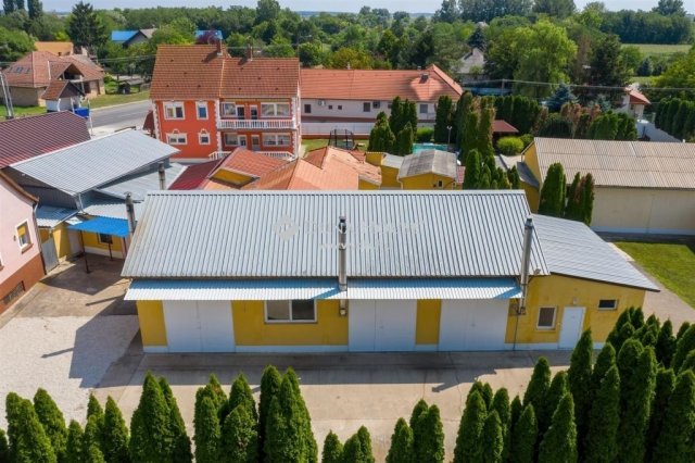 Eladó ipari ingatlan, Solton 512.4 M Ft / költözzbe.hu