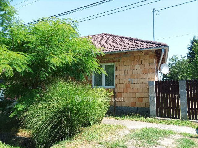Eladó családi ház, Zalameggyesen 32 M Ft, 3 szobás