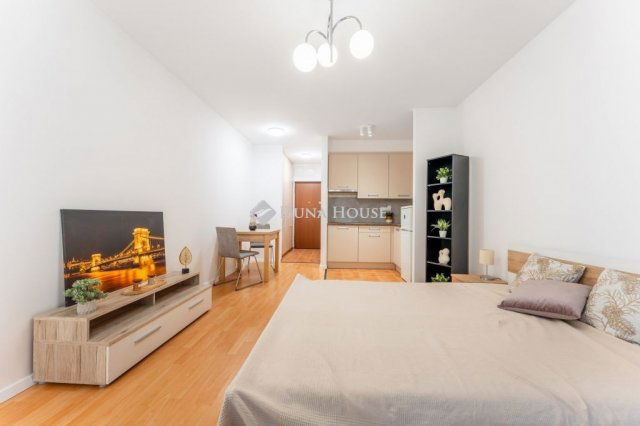 Eladó téglalakás, Budapesten, VII. kerületben 54.9 M Ft