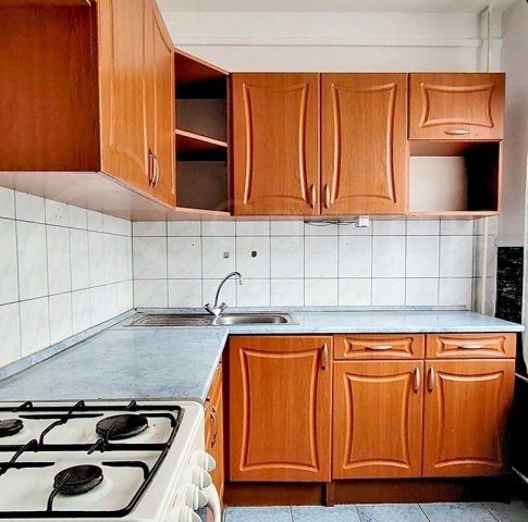 Kiadó panellakás, albérlet, Miskolcon 110 E Ft / hó, 2 szobás