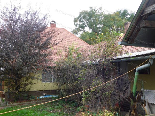 Eladó családi ház, Keszthelyen 59.9 M Ft, 3 szobás