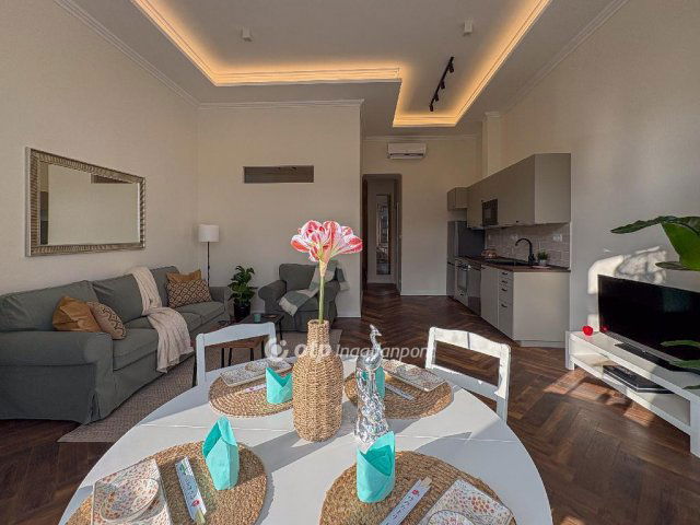 Eladó téglalakás, Budapesten, VII. kerületben 99.9 M Ft