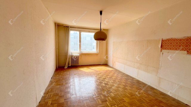 Eladó panellakás, Miskolcon 32 M Ft, 3 szobás