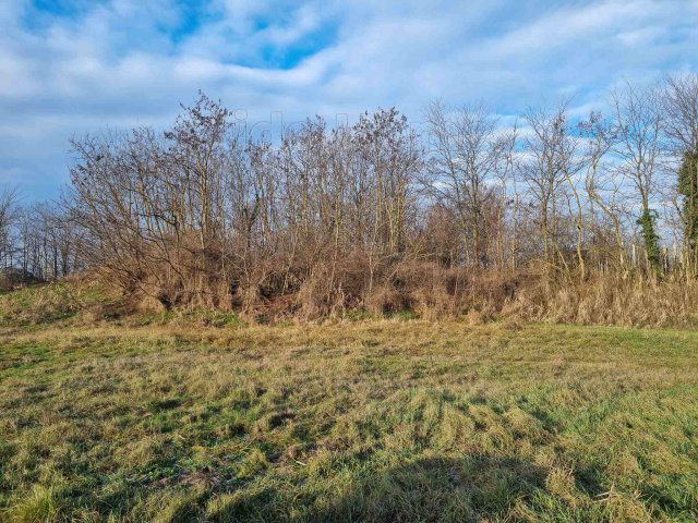 Kiadó ipari ingatlan, Siófokon 300 E Ft / hó