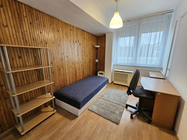 Kiadó téglalakás, albérlet, Debrecenben 250 E Ft / hó, 3 szobás