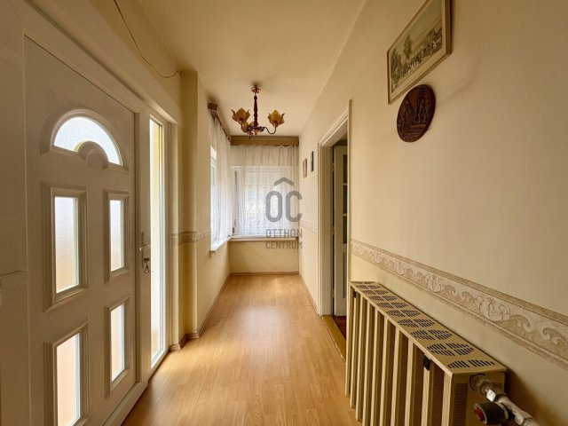 Eladó családi ház, Tápiószelén 28.9 M Ft, 2 szobás