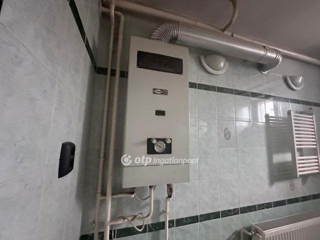 Eladó családi ház, Dunaharasztin 55.6 M Ft, 3+1 szobás