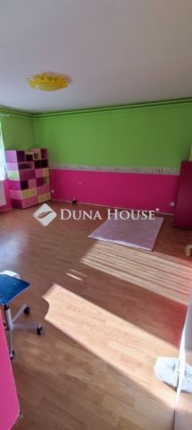 Eladó családi ház, Isaszegen 99.9 M Ft, 7 szobás