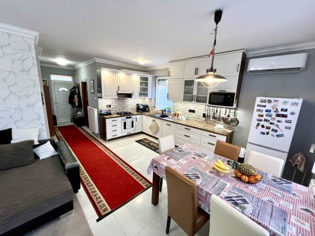 Eladó családi ház, Őrbottyánban 109.9 M Ft, 5 szobás