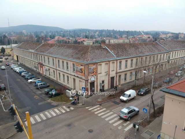 Kiadó ipari ingatlan, Sopronban 357 E Ft / hó