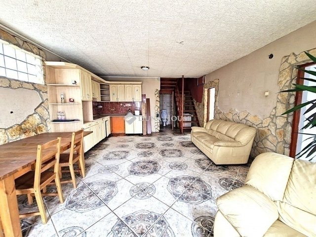 Eladó családi ház, Budapesten, XXIII. kerületben 56.5 M Ft