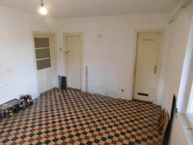 Eladó családi ház, Abában 37.999 M Ft, 3 szobás