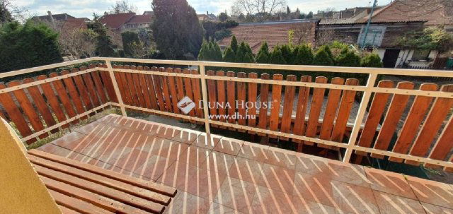 Eladó családi ház, Budapesten, XV. kerületben 120 M Ft, 3 szobás