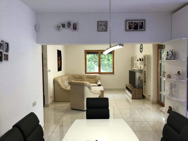 Eladó családi ház, Halásztelken 169.9 M Ft, 4 szobás