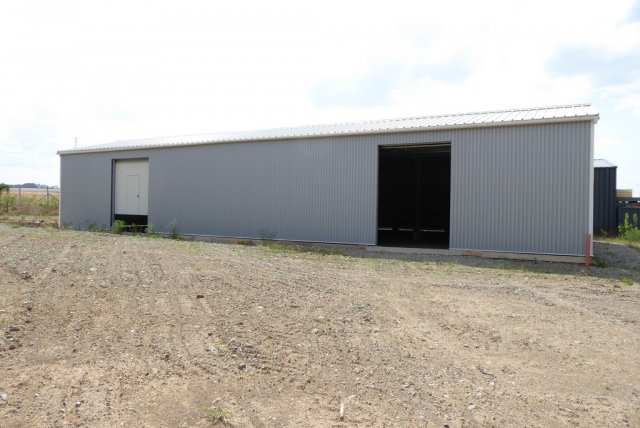 Kiadó ipari ingatlan, Pécsett, Arányosi úton 448 E Ft / hó